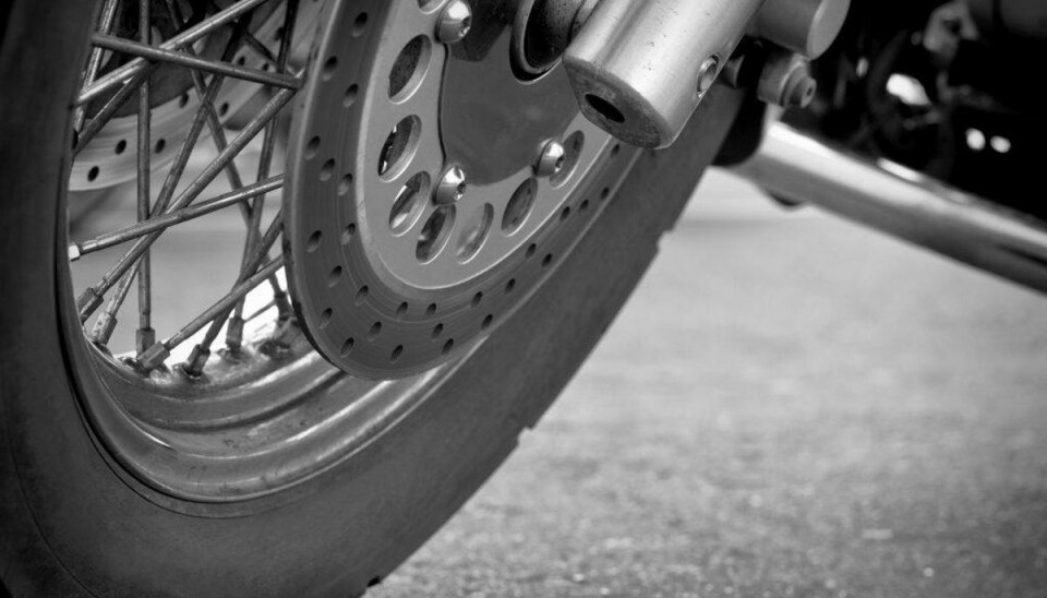 En 59-årig mand mistede sin motorcykel, da han lånte den ud til en ung mand, som skulle prøvekøre den.