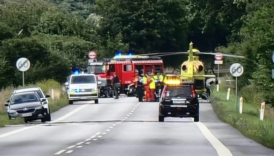I alt ni kom til skade - heraf to livsfarligt - da manden faldt i søvn bag rattet. I alt ni kom til skade - heraf to livsfarligt - da manden faldt i søvn bag rattet.
