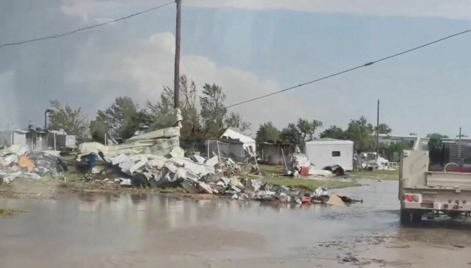 Tornadoer har forvandlet flere huse til pindebrænde i den lille by Perryton i den amerikanske delstat Texas.