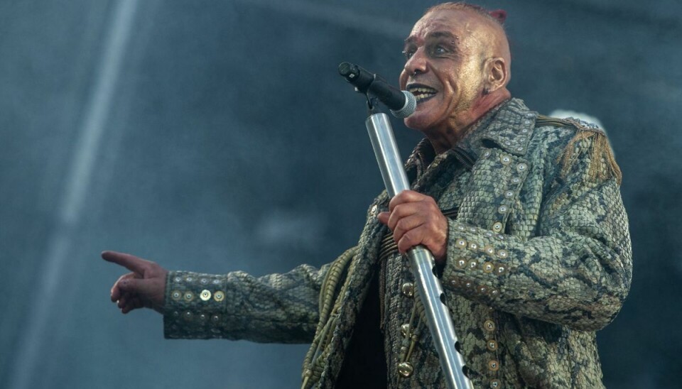 Till Lindemann, forsangeren i Rammstein, er anklaget for flere overgreb. Till Lindemann, forsangeren i Rammstein, er anklaget for flere overgreb.