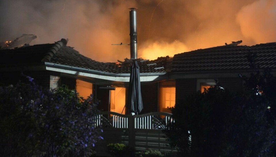 En villa i Hirtshals er ubeboelig eftersom en brand har ædt størstedelen af hjemmet op. En villa i Hirtshals er ubeboelig eftersom en brand har ædt størstedelen af hjemmet op.