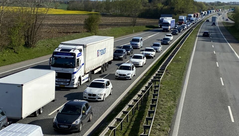 Der er kæmpe kø på motorvejen. (Arkivfoto). Der er kæmpe kø på motorvejen. (Arkivfoto).