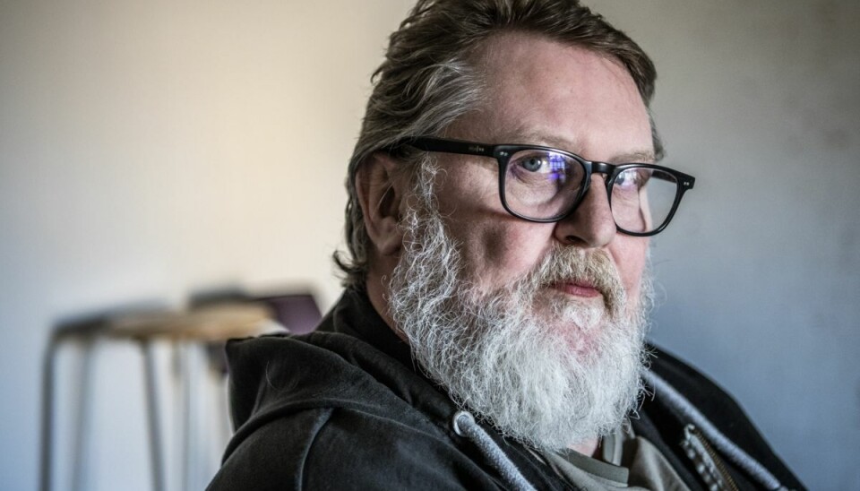 - Det er jo første gang, jeg er tilbage i æteren efter 40 år i DR, så det ville næsten være underligt, hvis vi ikke skulle tale om det der med, når livet slår en kolbøtte, siger Alex Nyborg Madsen i en pressemeddelelse fra Radio4. (Arkivfoto). - Det er jo første gang, jeg er tilbage i æteren efter 40 år i DR, så det ville næsten være underligt, hvis vi ikke skulle tale om det der med, når livet slår en kolbøtte, siger Alex Nyborg Madsen i en pressemeddelelse fra Radio4. (Arkivfoto).