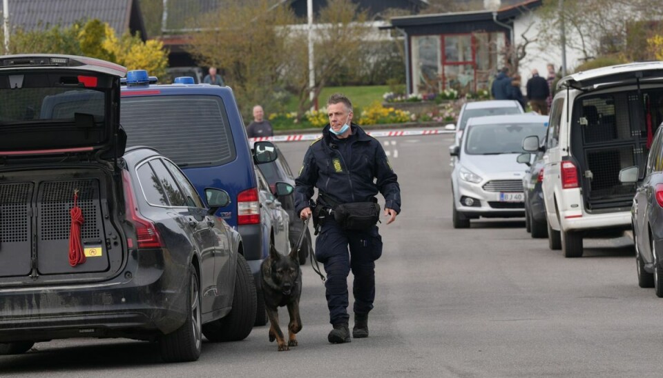 Politiet fandt frem til den 13-årige pige. Nu er flere ansatte i regionerne sendt hjem, mens det undersøges, om de har snaget uretmæssigt i pigens journal.