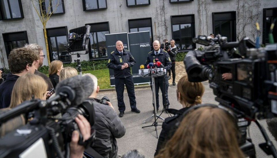 Politiinspektør Kim Kliver og vicepolitiinspektør Rune Dahl Nilsson fra Sydsjællands og Lolland-Falsters Politi gav søndag besked til pressen om, at den 13-årige Filippa var blevet fundet efter at have været forsvundet i over et døgn.