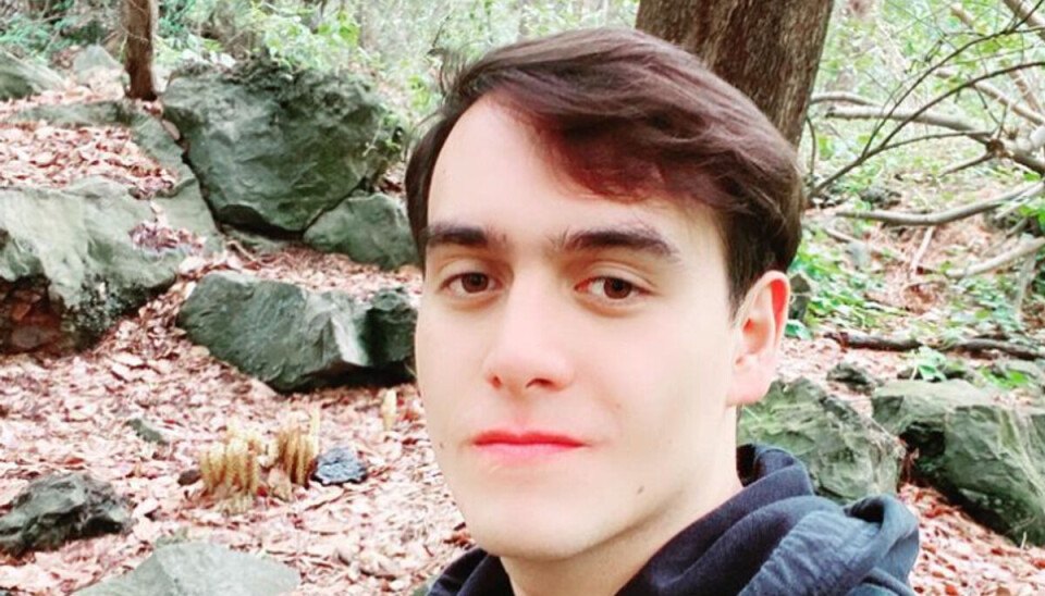 Julián Figueroas blev fundet død i sit hjem i en alder af 27 år. Julián Figueroas blev fundet død i sit hjem i en alder af 27 år.