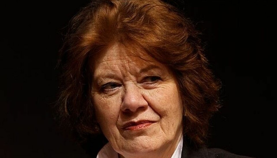 Da krimiforfatteren var teenager, var hun med til at dræbe sin bedstevens mor. Da krimiforfatteren var teenager, var hun med til at dræbe sin bedstevens mor.