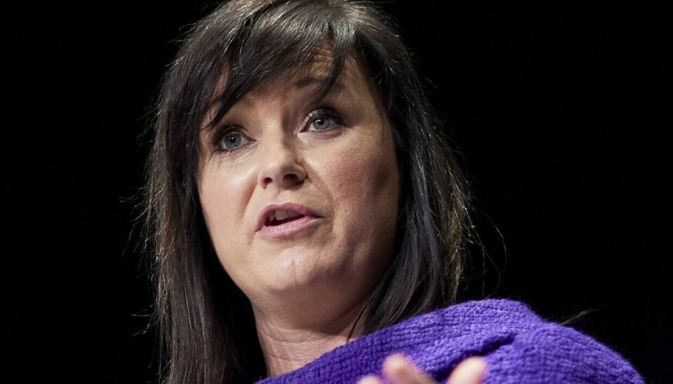 Sophie Løhde er klar til at hæve afgiften på nikotinprodukter for at få unge fra dem. Sophie Løhde er klar til at hæve afgiften på nikotinprodukter for at få unge fra dem.