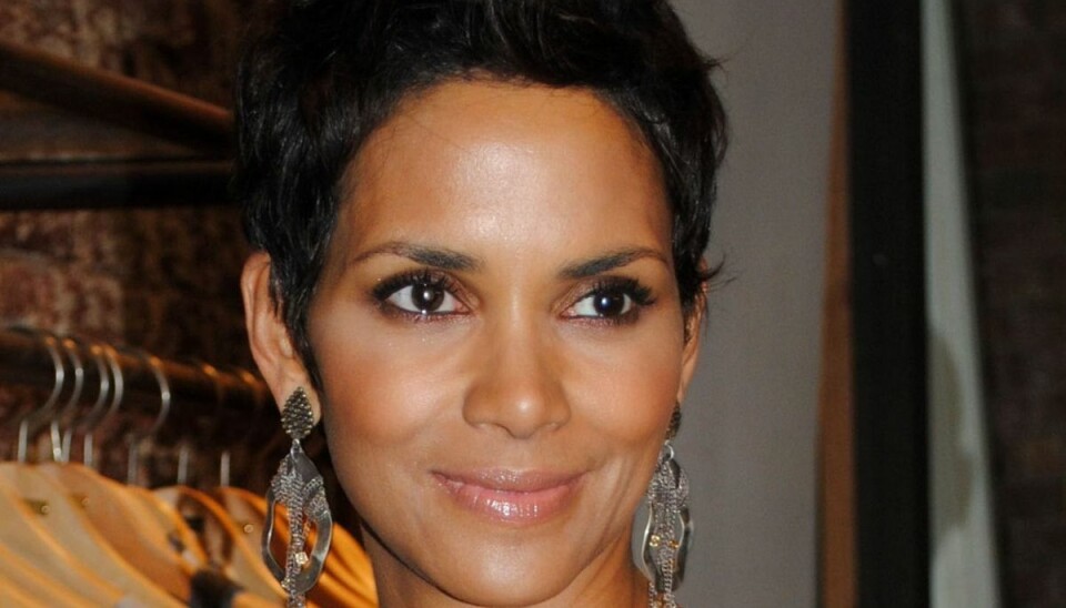 Halle Berry vandt en Oscar for bedste kvindelige hovedrolle i Monster's Ball.