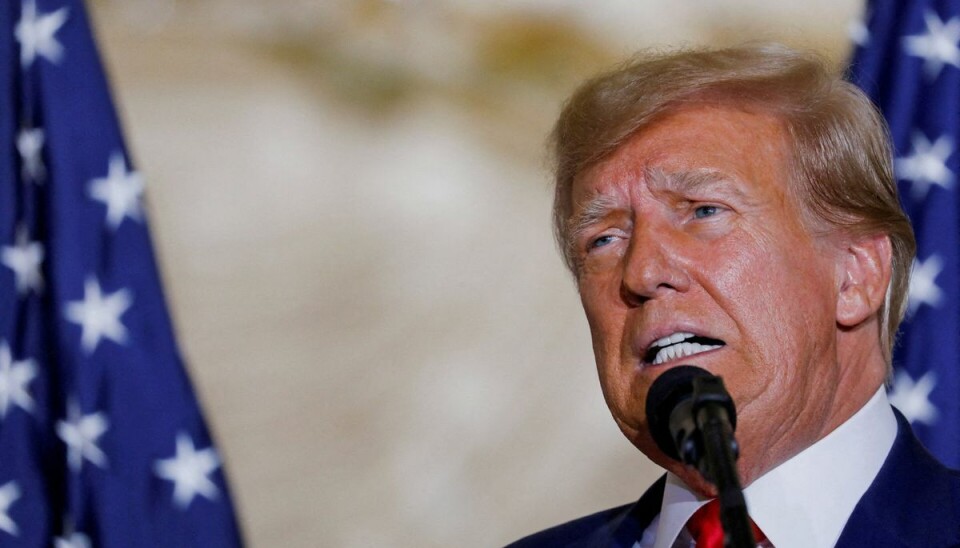 Donald Trump kalder det en heksejagt, og har også tidligere påstået at heksejagten bestod i, at han blev snydt og præsidentposten blev frataget ham. Donald Trump kalder det en heksejagt, og har også tidligere påstået at heksejagten bestod i, at han blev snydt og præsidentposten blev frataget ham.