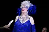 Walter C. Cole der her optræder som drag queen'en Darcelle XV, er død, 92 år gammel.