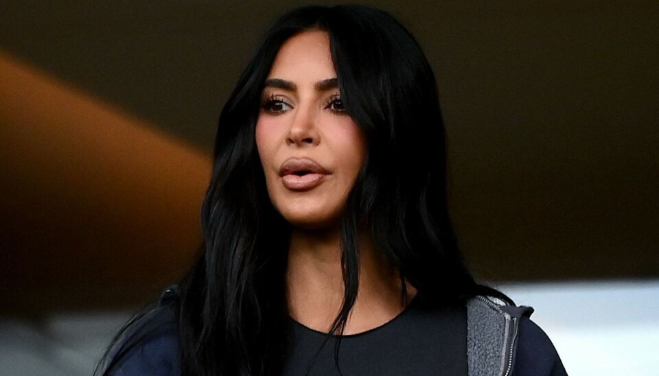 Kim Kardashian deler vandene med en fotoserie på Instagram Kim Kardashian deler vandene med en fotoserie på Instagram