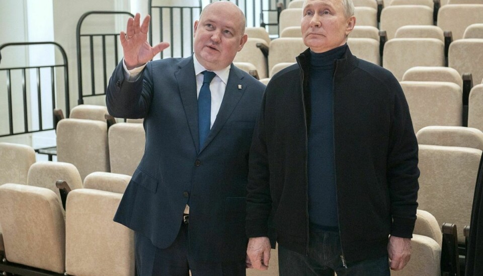 Vladimir Putin var lørdag i forbindelse med årsdagen for Ruslands annektering af Krim på besøg på Krim. Annekteringen er ikke internationalt anerkendt.