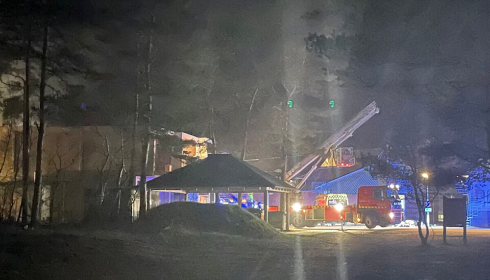 En 19-årig er uden for livsfare efter en brand på Campus Djursland. En 19-årig er uden for livsfare efter en brand på Campus Djursland.
