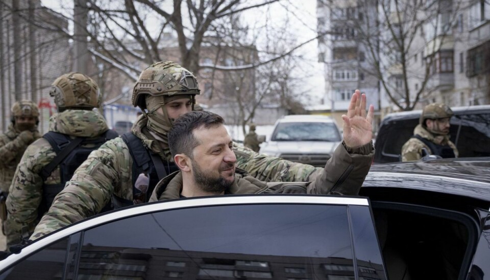 Volodymyr Zelenskyj har fyret tre guvernører tirsdag. Volodymyr Zelenskyj har fyret tre guvernører tirsdag.
