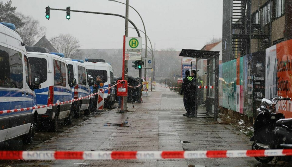 En større efterforskning er fortsat i gang i Hamborg efter skyderiet torsdag.