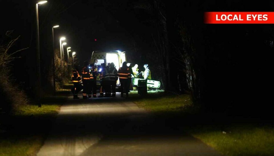 Beredskabet til stede efter påkørslen.