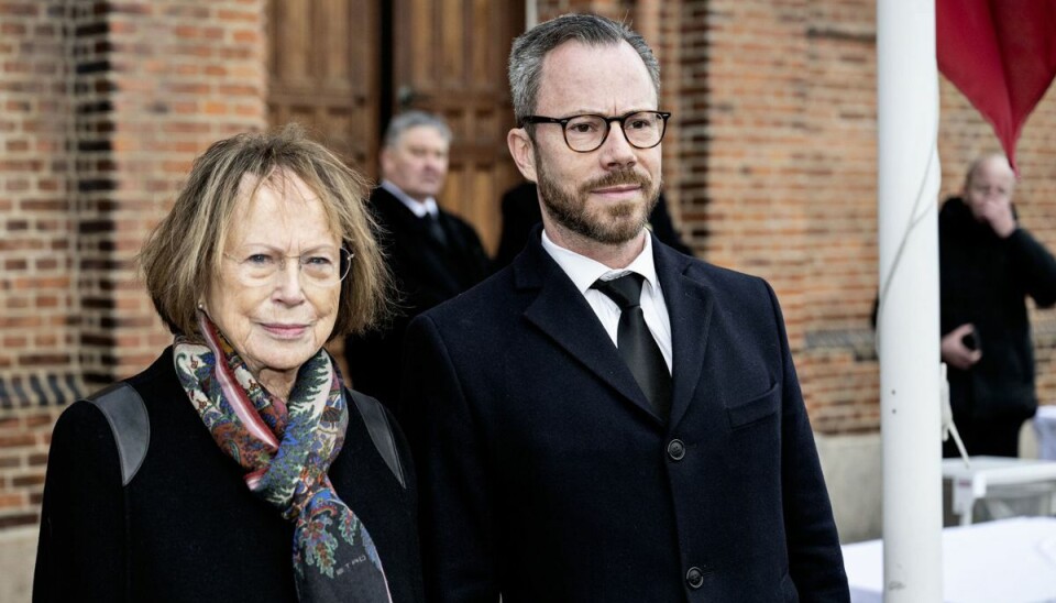 Vicestatsminister og forsvarsminister Jakob Ellemann-Jensen og hans mor Alice Vestergaard ved Lise Nørgaards bisættelse. Journalist og forfatter Lise Nørgaard bisættes fra Sankt Pauls Kirke i København, lørdag 14. januar 2023. Vicestatsminister og forsvarsminister Jakob Ellemann-Jensen og hans mor Alice Vestergaard ved Lise Nørgaards bisættelse. Journalist og forfatter Lise Nørgaard bisættes fra Sankt Pauls Kirke i København, lørdag 14. januar 2023.