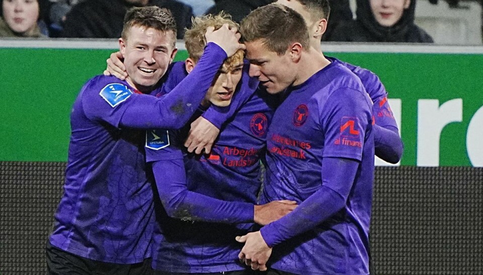 Gustav Isaksen lavede hattrick mod Viborg FF. Gustav Isaksen lavede hattrick mod Viborg FF.