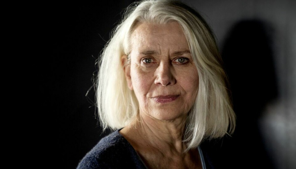 I mere end 40 år har Kirsten Olesen været tilknyttet Det Kongelige Teater. Nu har ledelsen valgt at afbryde samarbejdet med hende.