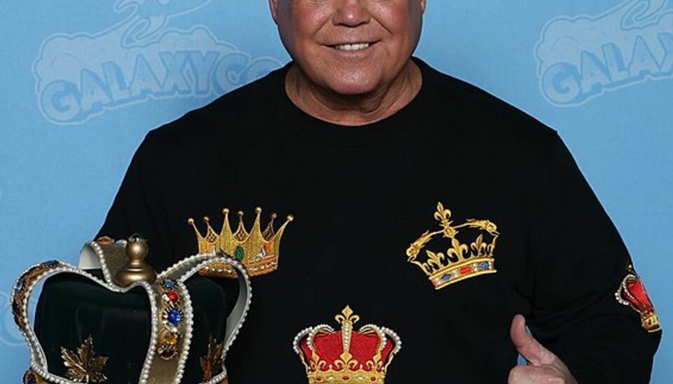 Jerry Lawler faldt hen med et slagtilfælde. Jerry Lawler faldt hen med et slagtilfælde.