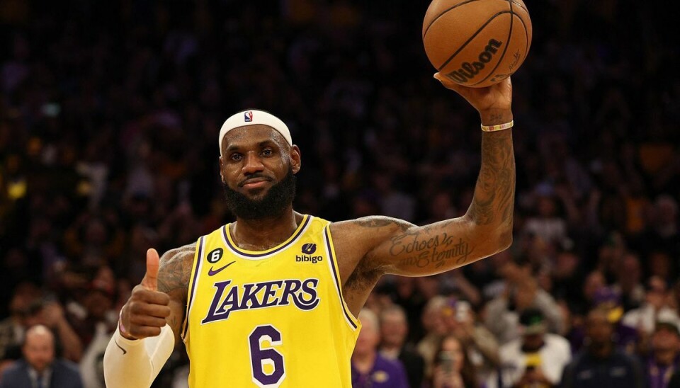LeBron James efter sin vilde rekord. LeBron James efter sin vilde rekord.