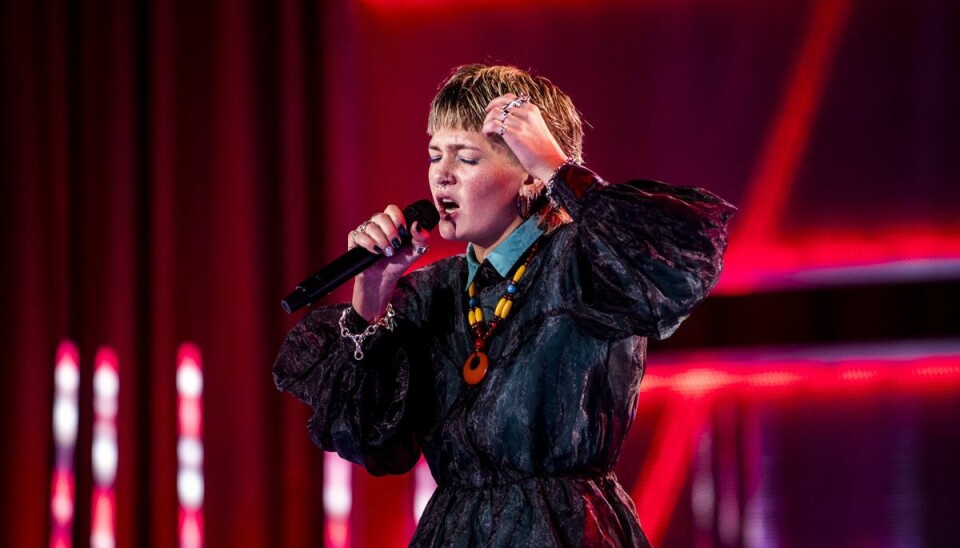 Malou har et særligt forholdt til sangen, hun optræder med til Six Chair Challenge fredag aften på TV 2. Malou har et særligt forholdt til sangen, hun optræder med til Six Chair Challenge fredag aften på TV 2.