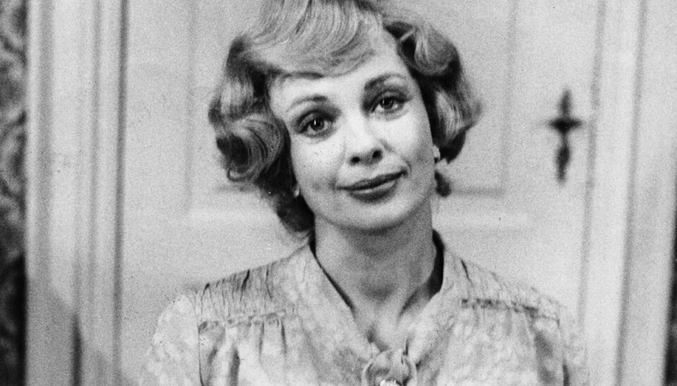 Det bliver først annonceret til foråret, hvem der skal spille 'Røde', hr. Schwann og Elisabeth Friis i musicaludgaven af Lise Nørgaards klassiker af en tv-serie - 'Matador'. (Stillfoto). Det bliver først annonceret til foråret, hvem der skal spille 'Røde', hr. Schwann og Elisabeth Friis i musicaludgaven af Lise Nørgaards klassiker af en tv-serie - 'Matador'. (Stillfoto).