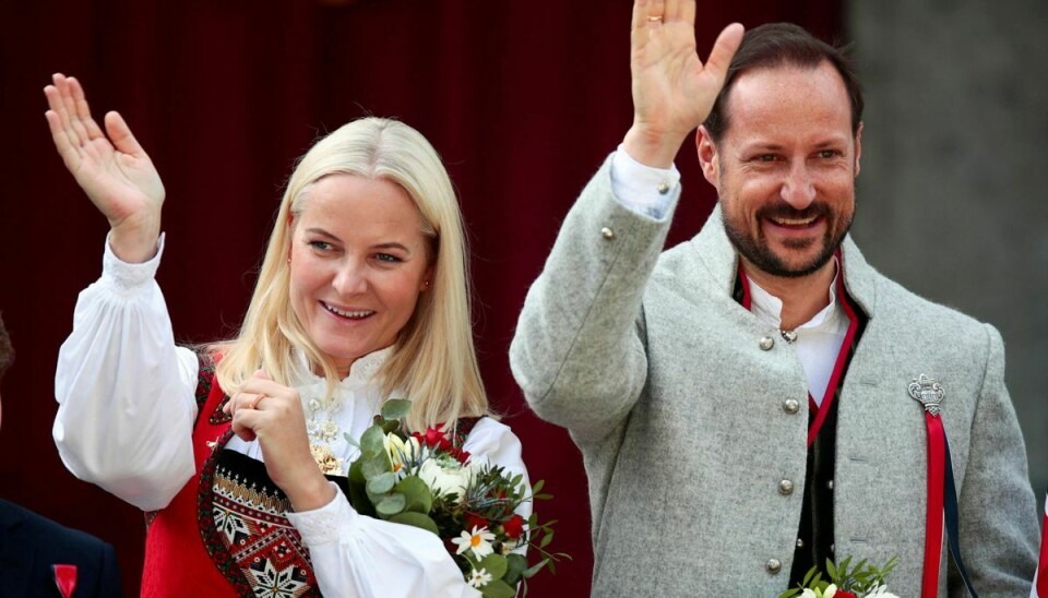 Det norkse kronprinspar, Haakon og Mette.Marit, kan begge fejre 50-års fødselsdag den kommende sommer.