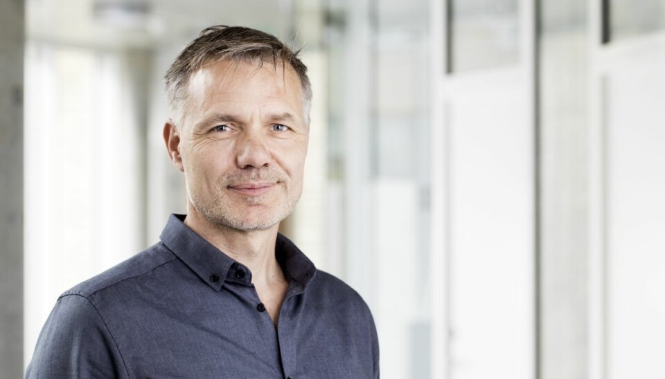 Peter Dalum er projektchef for sol- og alkoholkampagner i Danmark. Han mener, at lovgivningen skal på banen. Peter Dalum er projektchef for sol- og alkoholkampagner i Danmark. Han mener, at lovgivningen skal på banen.