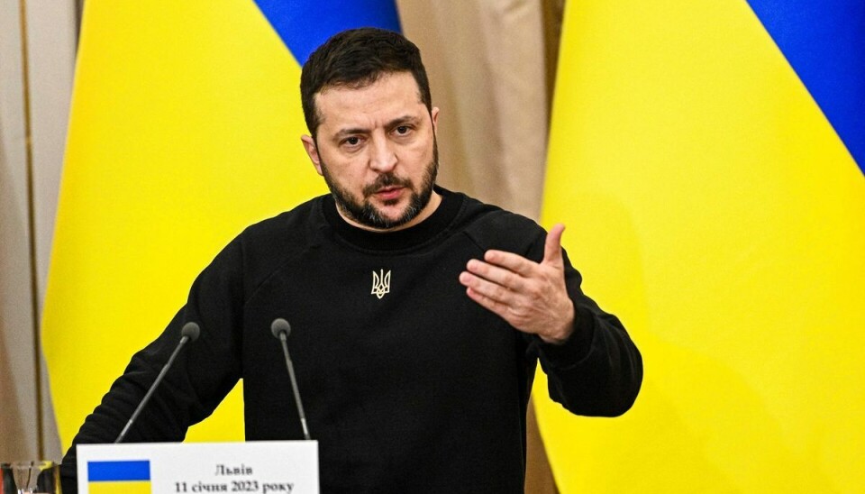 Den ukrainske præsident takker, men beder også Vesten om at at skynde sig. Den ukrainske præsident takker, men beder også Vesten om at at skynde sig.