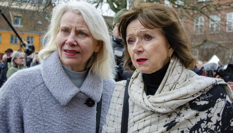 Matador-skuespillerne Kirsten Olesen, 73, og Sonja Oppenhagen, 74 fulgtes ad.