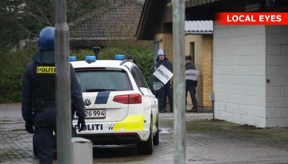 Politiet talstærkt til stede i Otterup. Politiet talstærkt til stede i Otterup.