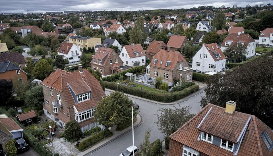 Antallet af bolighandler er faldet markant. Det er ikke set siden 2012. Antallet af bolighandler er faldet markant. Det er ikke set siden 2012.