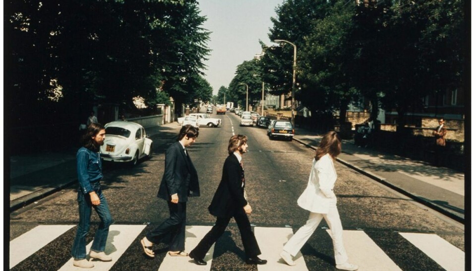 Den kendte eks-Beatle var ved at blive ramt netop her, hvor det ikoniske foto blev taget ved Abbey Road studiet. Den kendte eks-Beatle var ved at blive ramt netop her, hvor det ikoniske foto blev taget ved Abbey Road studiet.