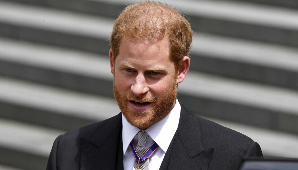 Hos Politiken får prins Harrys nye bog, 'Reserven', fire ud af seks hjerter. Imens giver Information ikke karakterer, men skriver blandt andet at bogen er 'genremæssigt ubeslutsom'. (Arkivfoto). Hos Politiken får prins Harrys nye bog, 'Reserven', fire ud af seks hjerter. Imens giver Information ikke karakterer, men skriver blandt andet at bogen er 'genremæssigt ubeslutsom'. (Arkivfoto).