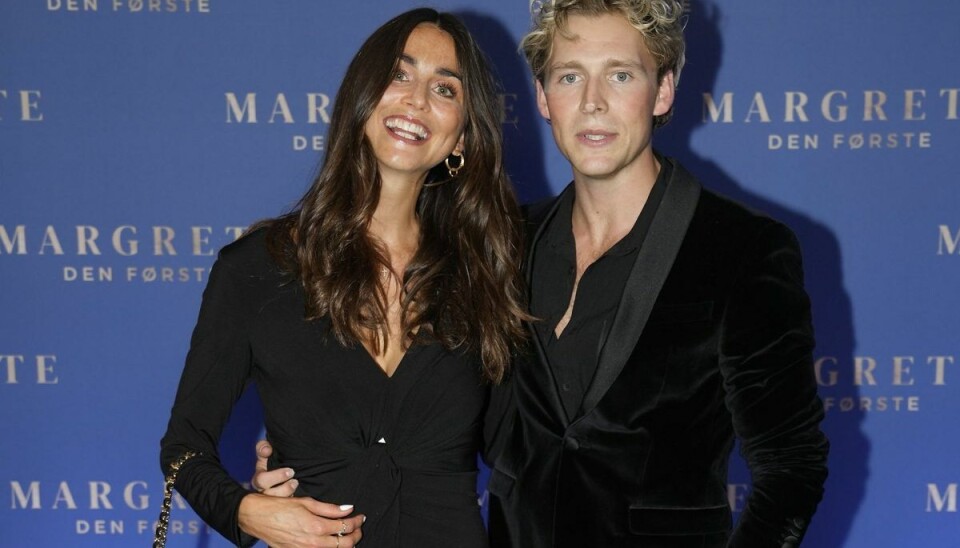 Endnu et miks mellem disse to - modellen Cecilie Haugaard og popidolet Christopher - er på vej. Parret har i forevejen datteren Noelle. (Arkivfoto). Endnu et miks mellem disse to - modellen Cecilie Haugaard og popidolet Christopher - er på vej. Parret har i forevejen datteren Noelle. (Arkivfoto).