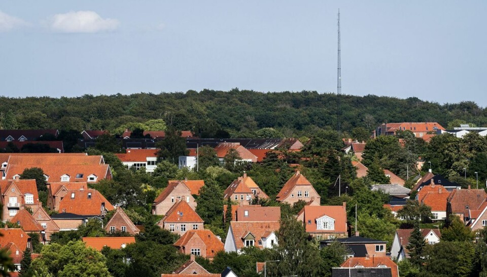 Boligmarkedet var brandvarmt under corona, men nu er gassen gået af ballonen. Det skyldes blandt andet de stigende renter. (Arkivfoto).