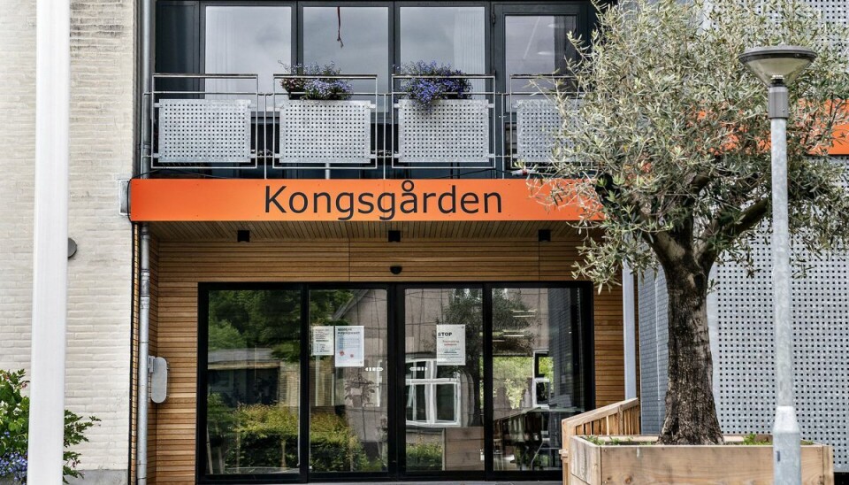 Plejecenter Kongsgården i Viby, Aarhus, hvor Else Maris Larsen var udsat for omsorgssvigt. Plejecenter Kongsgården i Viby, Aarhus, hvor Else Maris Larsen var udsat for omsorgssvigt.