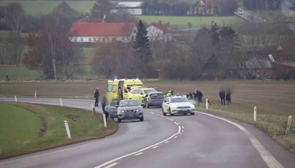 En knallertkører er i livsfare efter en ulykke på Bornholm.