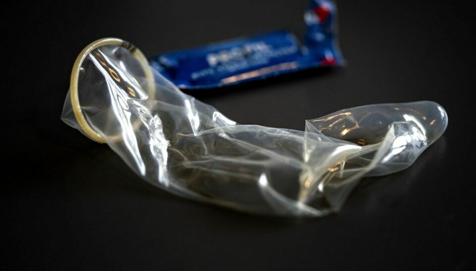Eksplosionen i kønssygdomme skal bekæmpes med gratis kondomer.