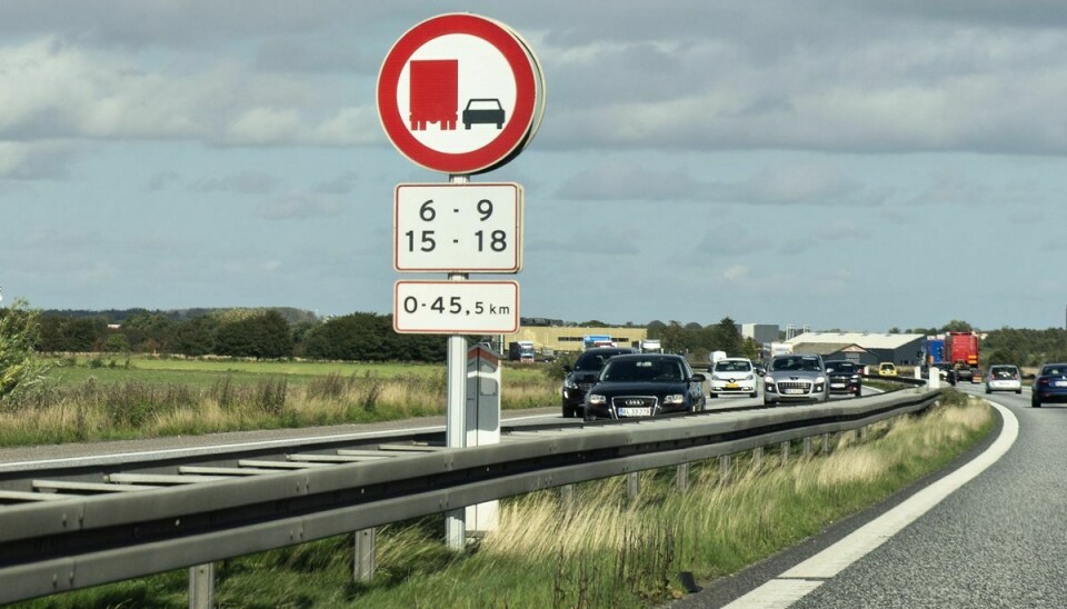 På Østjyske Motorvej skete der tidligt lørdag morgen en ulykke, som har kostet en mand livet. (Arkivfoto)
