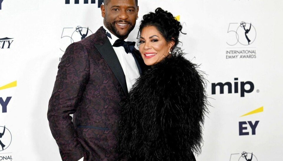 Blair Underwood havde en ny kvinde ved sin side ved Emmy-uddelingen. Blair Underwood havde en ny kvinde ved sin side ved Emmy-uddelingen.
