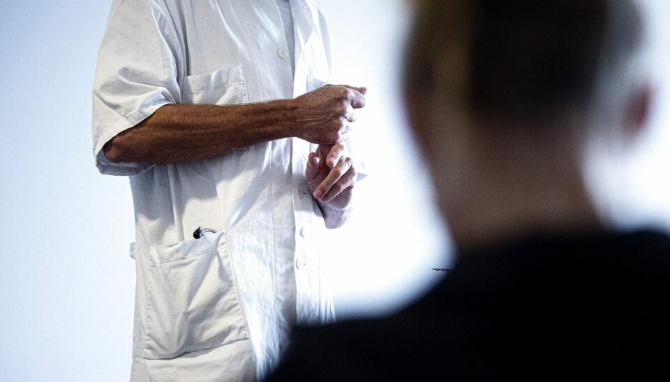 Arkivfoto: En 30-årig læge er tiltalt for at have forgrebet sig på fire kvinder. Billedet har ingen direkte relation til sagen. Arkivfoto: En 30-årig læge er tiltalt for at have forgrebet sig på fire kvinder. Billedet har ingen direkte relation til sagen.