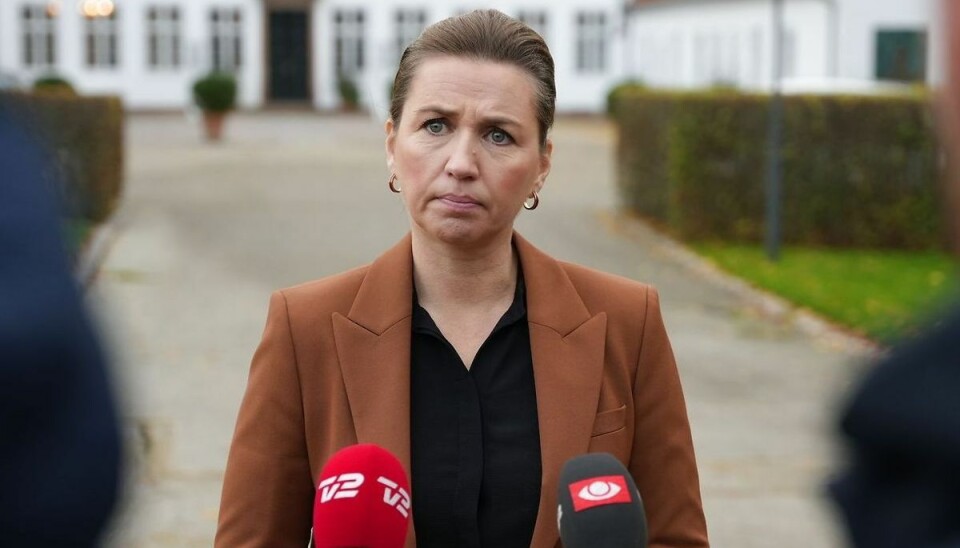 Mette Frederiksen foran Marienborg inden dagens forhandlinger, der har sundhedsområdet som tema, går i gang. Mette Frederiksen foran Marienborg inden dagens forhandlinger, der har sundhedsområdet som tema, går i gang.