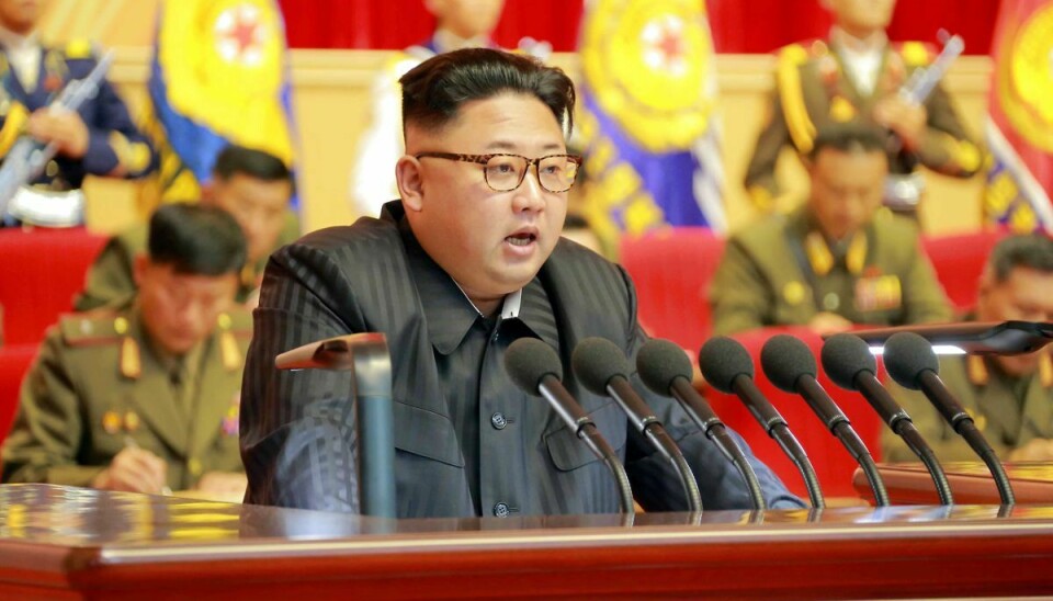 Nordkorea skyder endnu en salve missiler afsted.