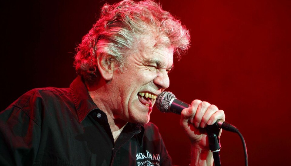 Dan McCafferty i front for Nazareth ved en koncert i Moskva i 2010. Dan McCafferty i front for Nazareth ved en koncert i Moskva i 2010.