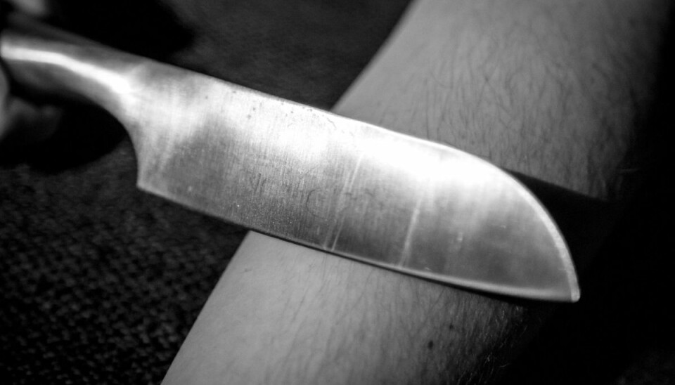 Manden stak sin ekskæreste gentagne gange med en kokkekniv. Arkivfoto. Manden stak sin ekskæreste gentagne gange med en kokkekniv. Arkivfoto.