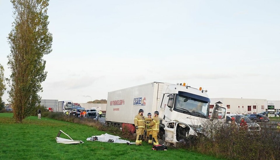 Voldsom ulykke på Østjyske Motorvej. Voldsom ulykke på Østjyske Motorvej.