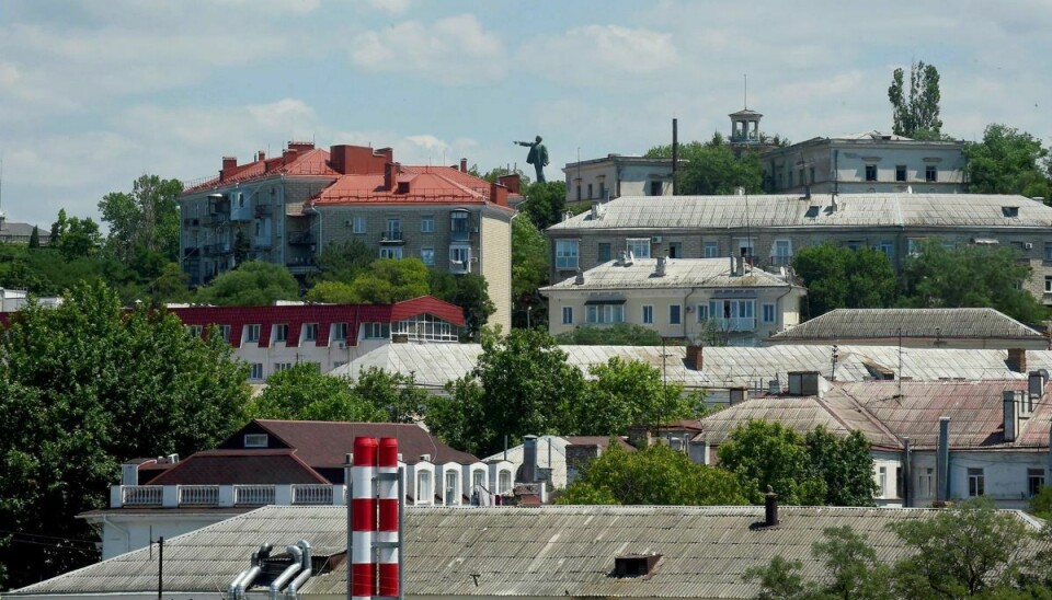 Sevastopol er den største by på Krim-halvøen og huser en stor, russisk flådebase. Byen blev ifølge guvernøren udsat for et droneangreb lørdag morgen. Det blev dog afværget, lyder det. (Arkivfoto)
